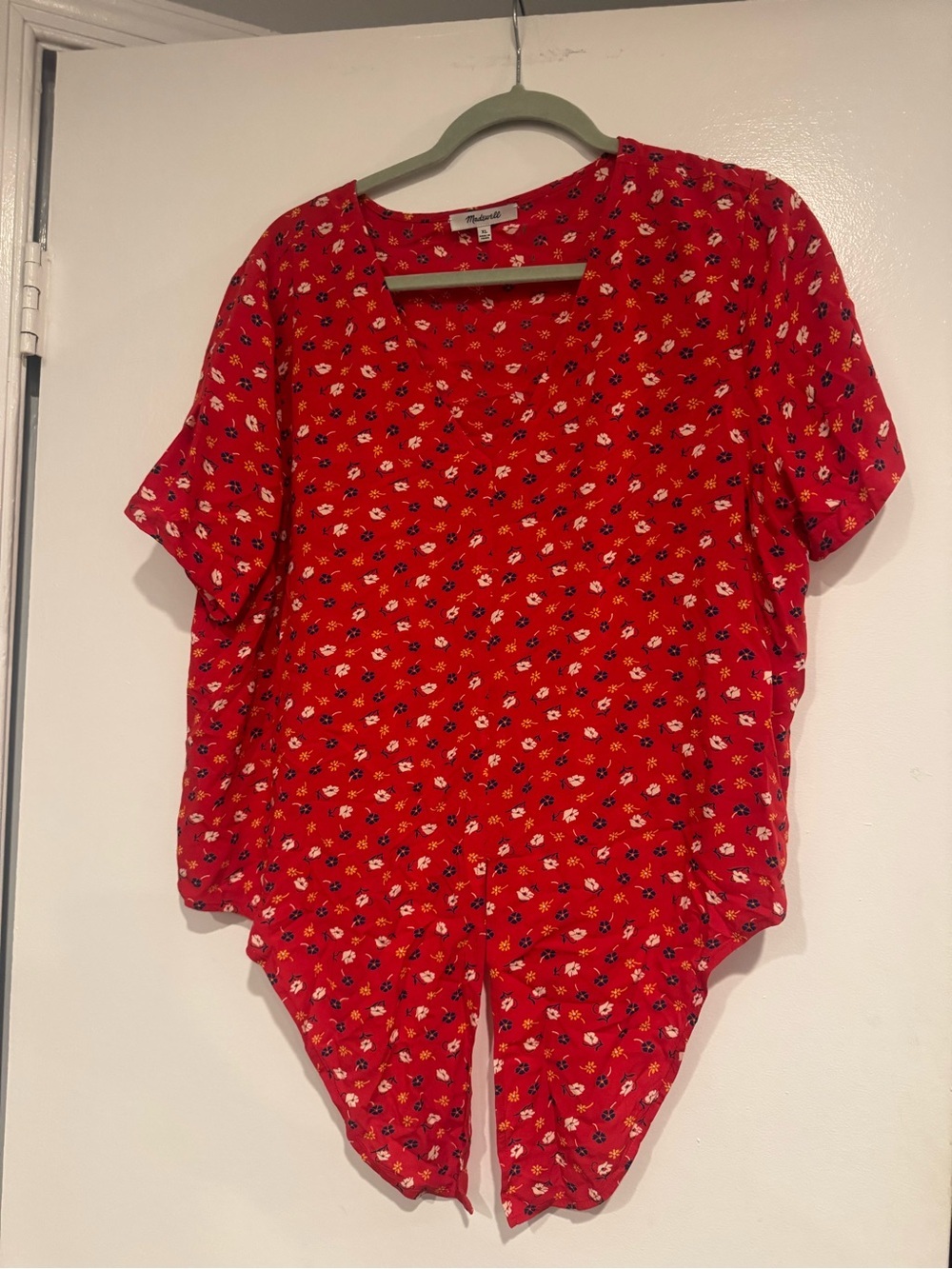 Madewell cottagecore Red Floral front tie blouse (XL)